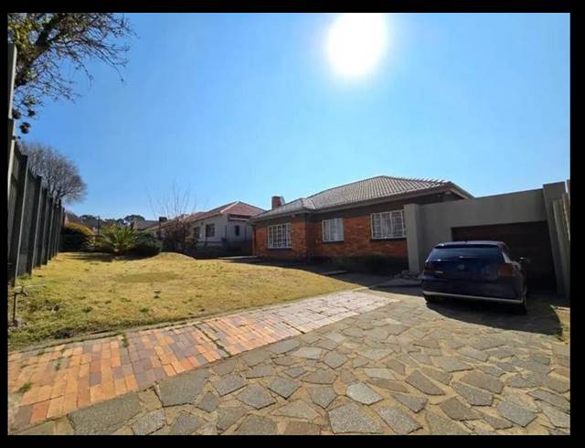 3 BEDROOM HOUSE FOR SALE IN CHRISVILLE